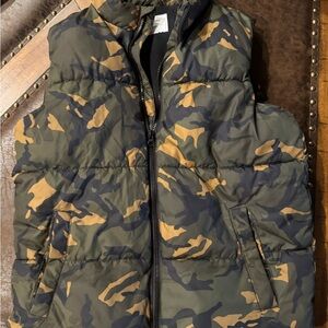 Camouflage Kids Puffer Vest